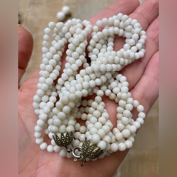 Vintage Jadeite 5 Strand twisted necklace 1950s - Picture 5 of 13